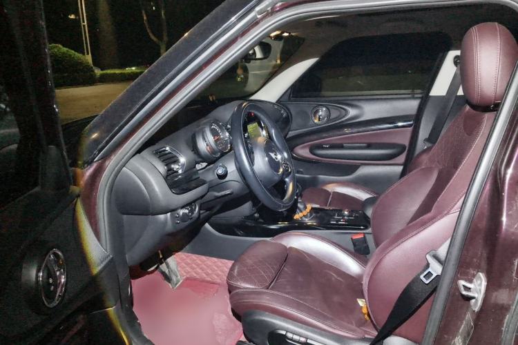 Used MINI Clubman 2016 Revised Version 1.5T COOPER Connoisseur Edition Driver Seat