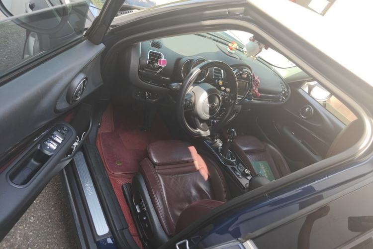 Used MINI Clubman 2016 Revised Version 1.5T COOPER Connoisseur Edition Driver Seat