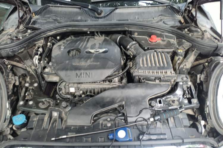 Used MINI Clubman 2016 Revised Version 1.5T COOPER Connoisseur Edition Engine Bay
