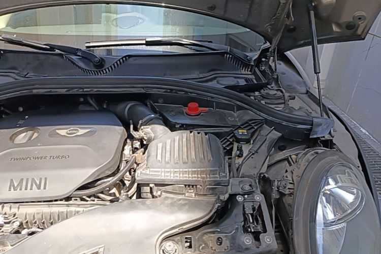 Used MINI Clubman 2016 Revised 1.5T COOPER Engine Bay Left