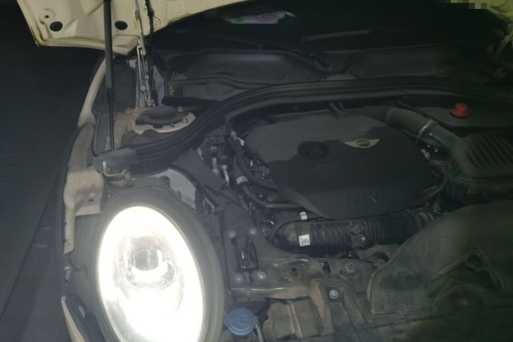 Used MINI Clubman 2016 Revised 2.0T COOPER S Engine Bay Right