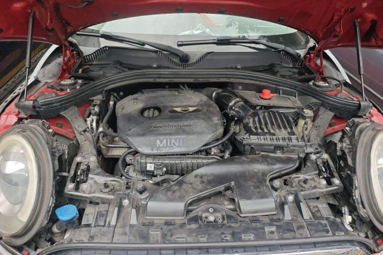 Used MINI Clubman 2016 1.5T COOPER Connoisseur Edition Engine Bay