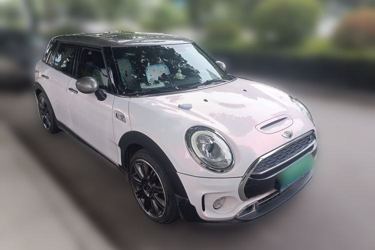 Used MINI Clubman 2016 Revised Version 2.0T COOPER S Geek Edition Front Right 45 Deg