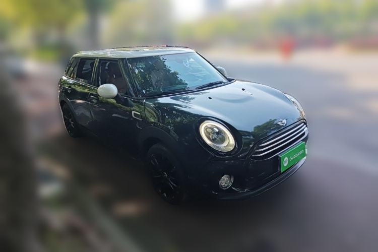 Used MINI Clubman 2016 Updated 1.5T COOPER Geek Edition Front Right 45 Deg