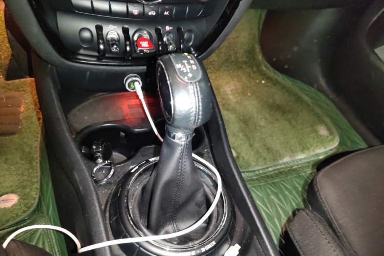 Used MINI Clubman 2016 Revised 1.5T COOPER Gear Lever