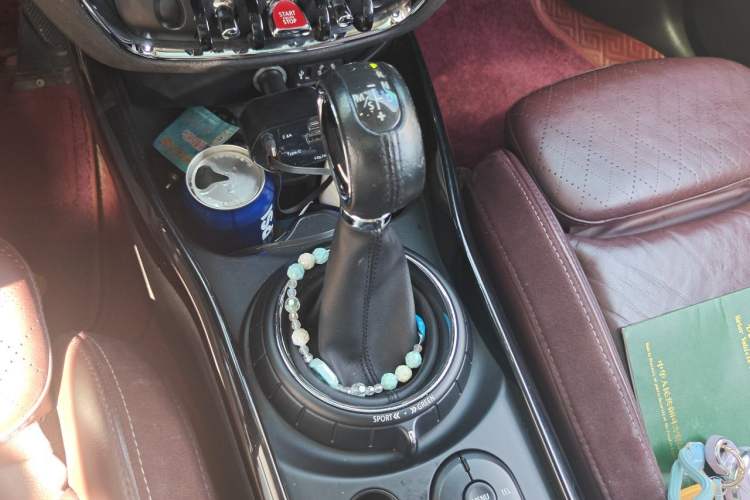 Used MINI Clubman 2016 Revised Version 1.5T COOPER Connoisseur Edition Gear Lever