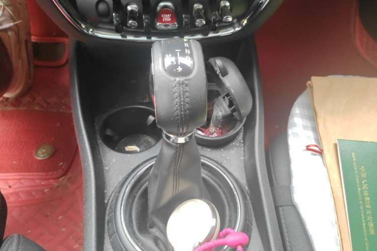 Used MINI Clubman 2016 Updated 1.5T COOPER Geek Edition Gear Lever