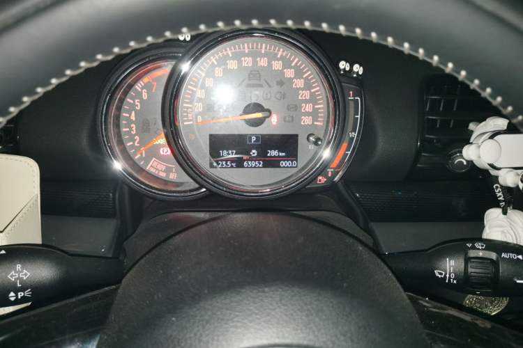 Used MINI Clubman 2016 Revised 2.0T COOPER S Instrument Cluster