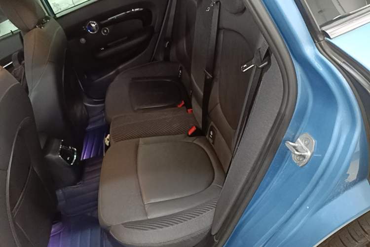 Used MINI Clubman 2016 Updated 1.5T COOPER Geek Edition Left Rear Seat