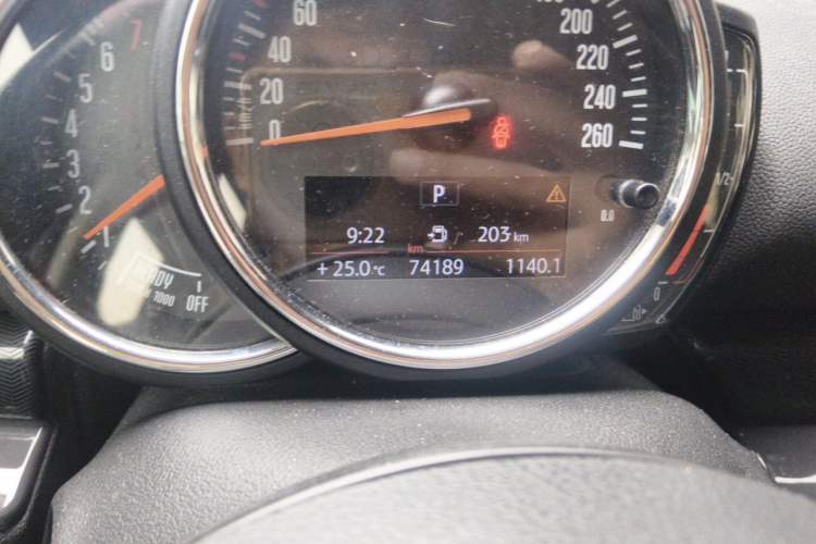 Used MINI Clubman 2016 Revised 1.5T COOPER Odometer Close Up
