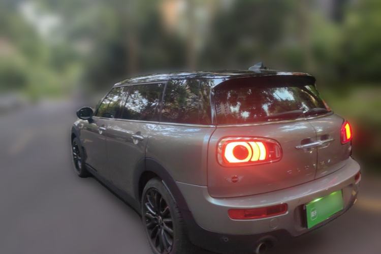 Used MINI Clubman 2016 1.5T COOPER Geek Edition Rear Left 45 Deg