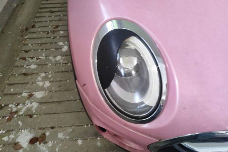 Used MINI Clubman 2016 Revised Version 2.0T COOPER S Connoisseur Edition Right Front Headlight
