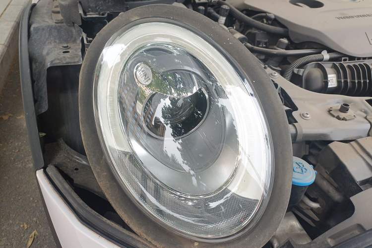 Used MINI Clubman 2016 Revised Version 2.0T COOPER S Geek Edition Right Front Headlight