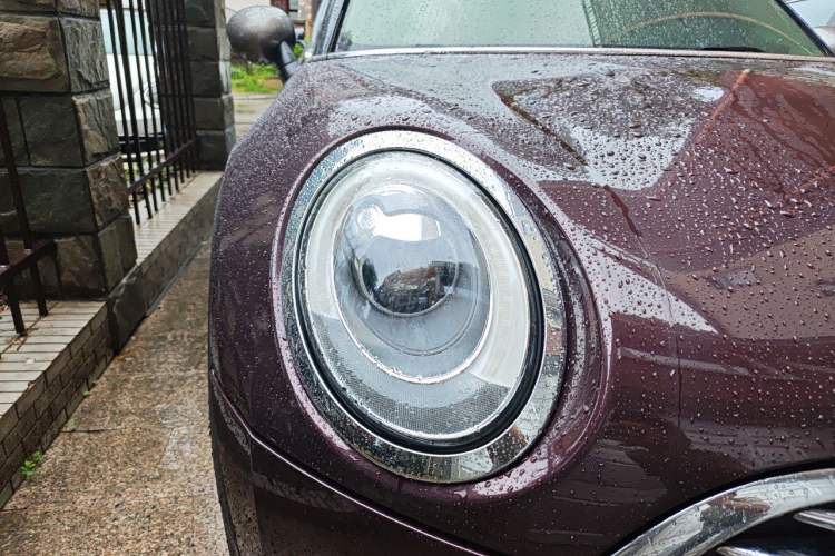 Used MINI Clubman 2016 Revised Version 1.5T COOPER Connoisseur Edition Right Front Headlight