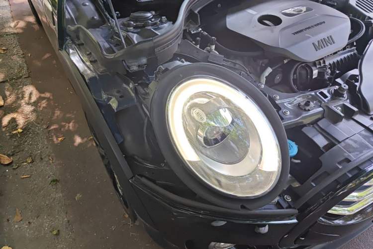 Used MINI Clubman 2016 Updated 1.5T COOPER Geek Edition Right Front Headlight