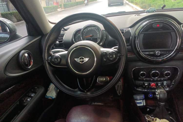 Used MINI Clubman 2016 Revised Version 1.5T COOPER Connoisseur Edition Steering Wheel