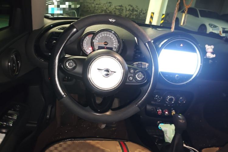 Used MINI Clubman 2016 1.5T ONE Internet Limited Edition Steering Wheel