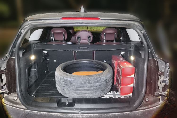 Used MINI Clubman 2016 Revised Version 1.5T COOPER Connoisseur Edition Trunk