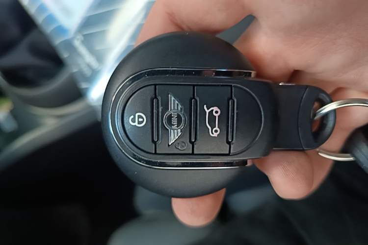 Used MINI Clubman 2016 Revised 1.5T COOPER Vehicle Key