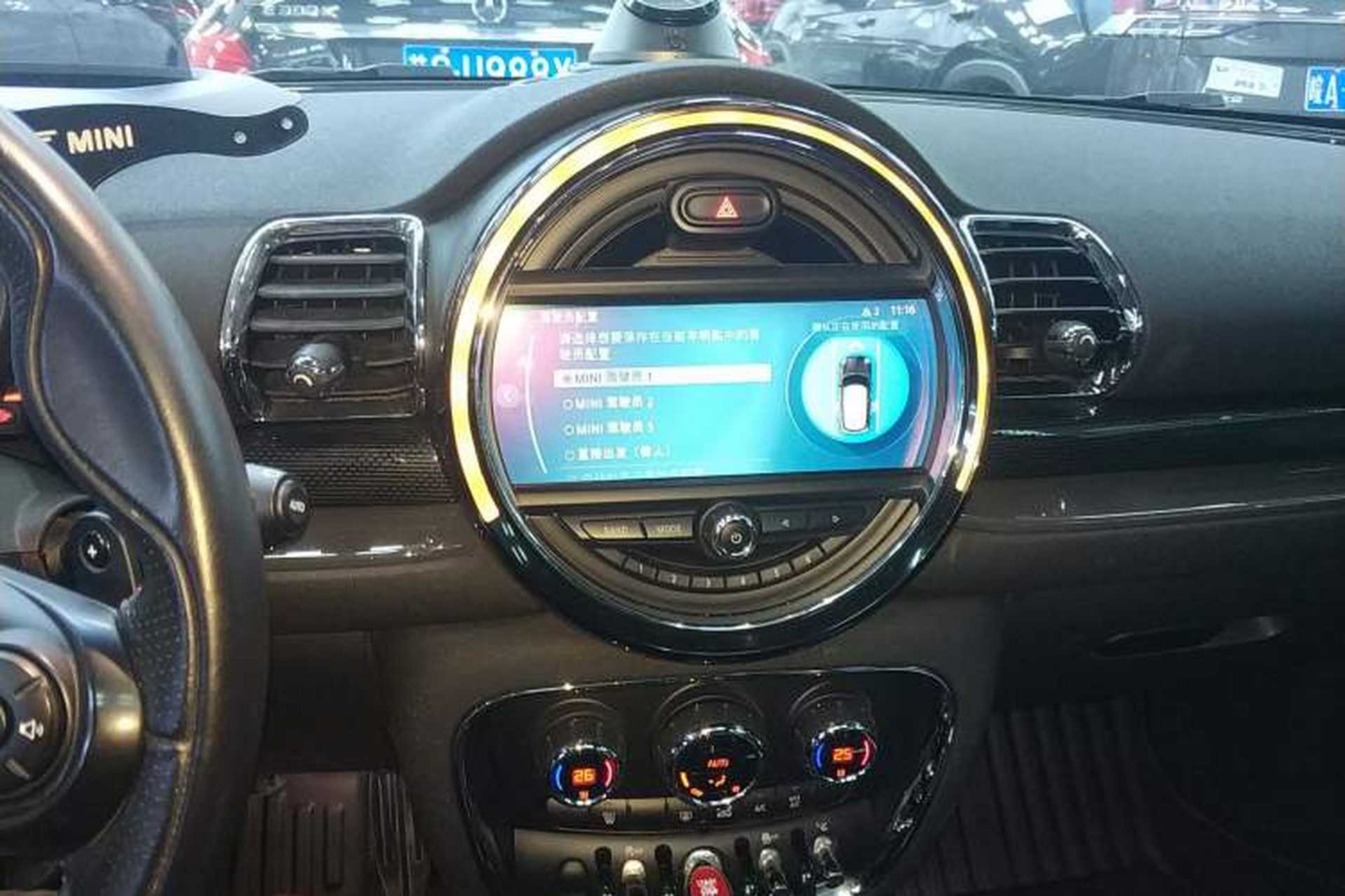 Used MINI Clubman 2016 Revised Version 2.0T COOPER S Geek Edition Audio And AC Panel