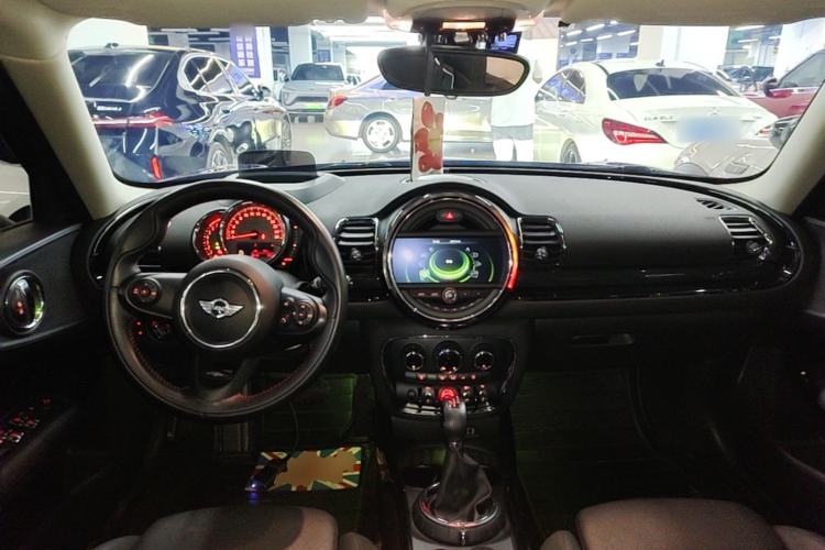 Used MINI Clubman 2016 2.0T COOPER S Center Console