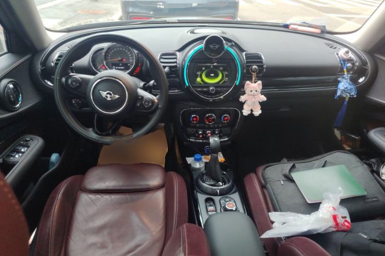 Used MINI Clubman 2016 Revised 1.5T COOPER Center Console