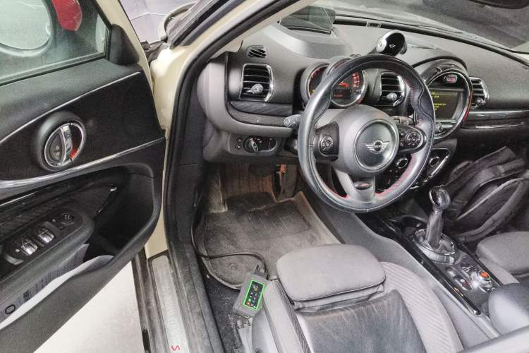 Used MINI Clubman 2016 2.0T COOPER S Geek Edition Driver Seat