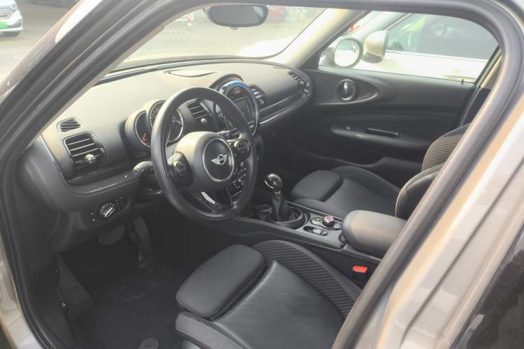 Used MINI Clubman 2016 Revised 1.5T COOPER Driver Seat