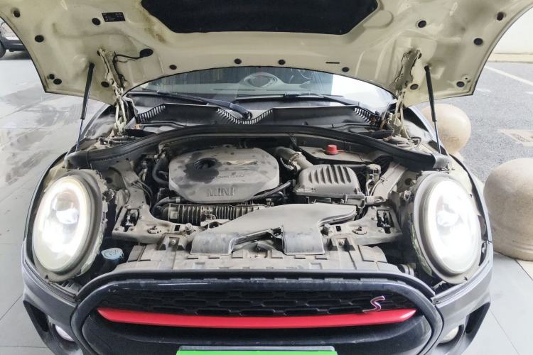 Used MINI Clubman 2016 2.0T COOPER S Geek Edition Engine Bay