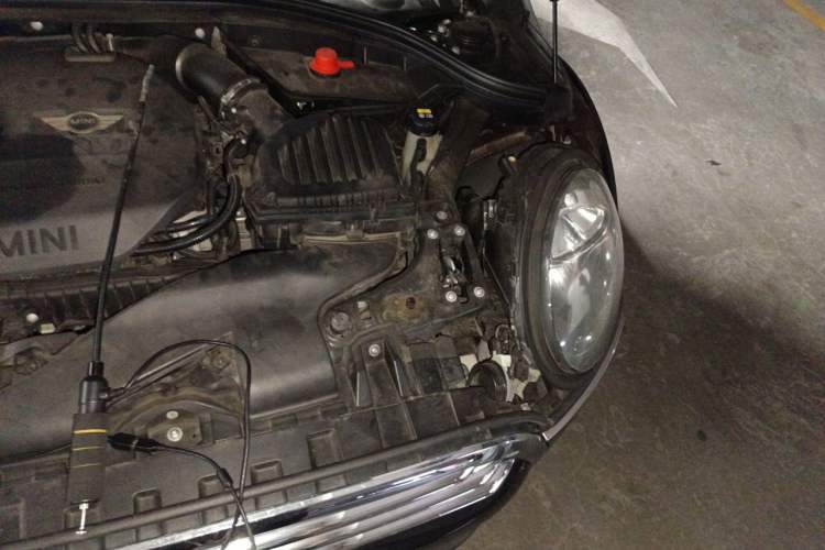 Used MINI Clubman 2016 Revised 1.5T COOPER Engine Bay Left