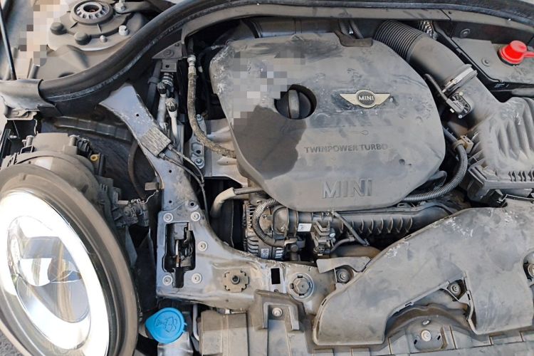 Used MINI Clubman 2016 Revised Version 1.5T COOPER Connoisseur Edition Engine Bay Right