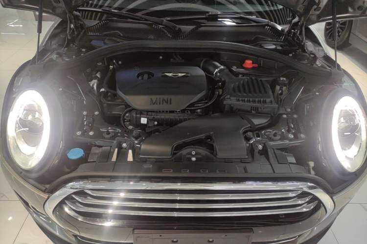 Used MINI Clubman 2016 Revised Version 1.5T COOPER Connoisseur Edition Engine Bay