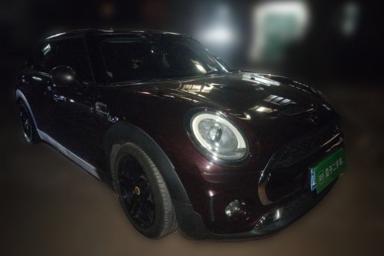 Used MINI Clubman 2016 Revised Version 2.0T COOPER S Connoisseur Edition Front Right 45 Deg