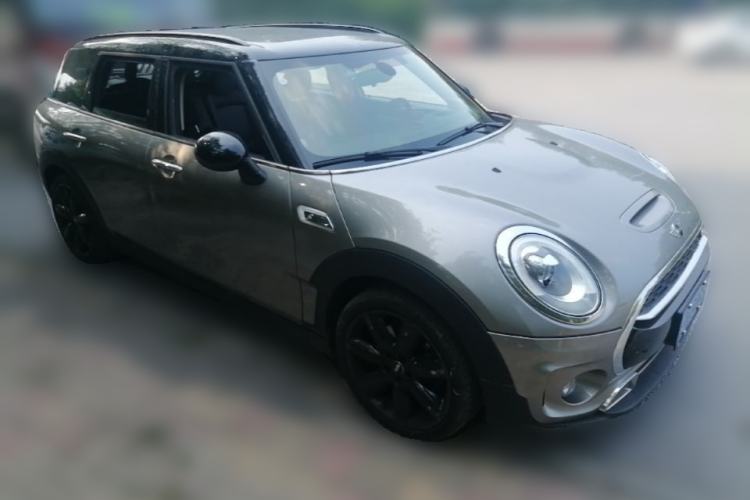 Used MINI Clubman 2016 Revised Version 2.0T COOPER S Geek Edition Front Right 45 Deg