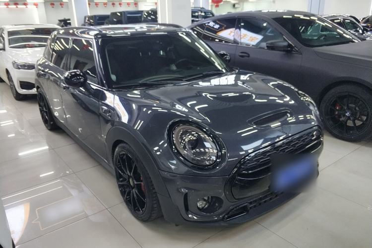 Used MINI Clubman 2016 Revised Version 2.0T COOPER S Geek Edition Front Right 45 Deg