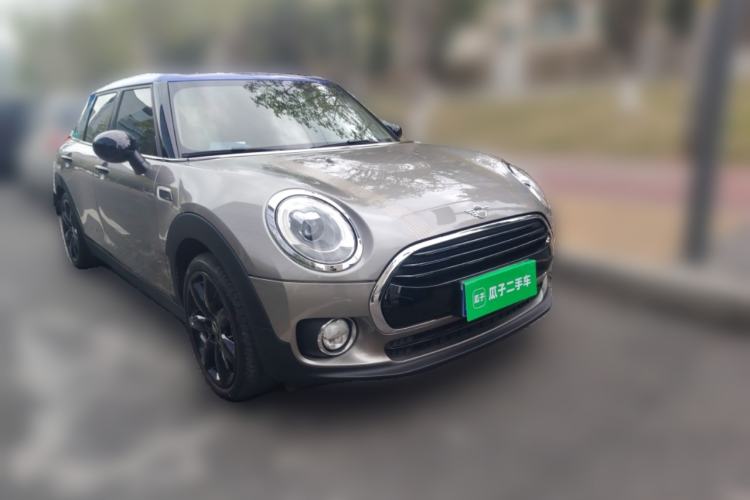 Used MINI Clubman 2016 Revised 1.5T COOPER Front Right 45 Deg