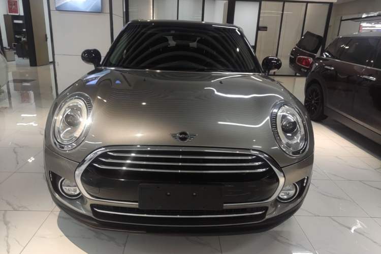 Used MINI Clubman 2016 Revised Version 1.5T COOPER Connoisseur Edition Front