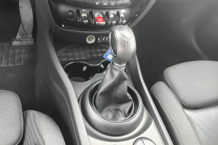 Used MINI Clubman 2016 Revised 1.5T COOPER Gear Lever