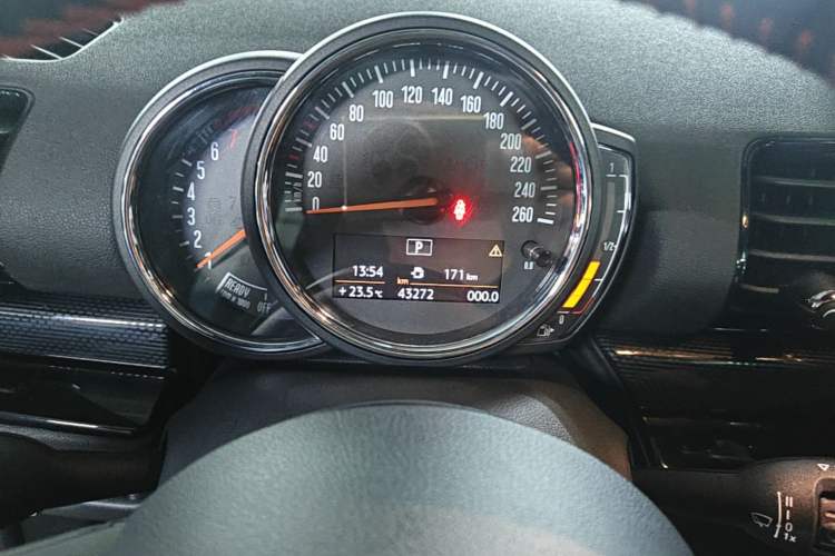 Used MINI Clubman 2016 Revised Version 1.5T COOPER Connoisseur Edition Instrument Cluster