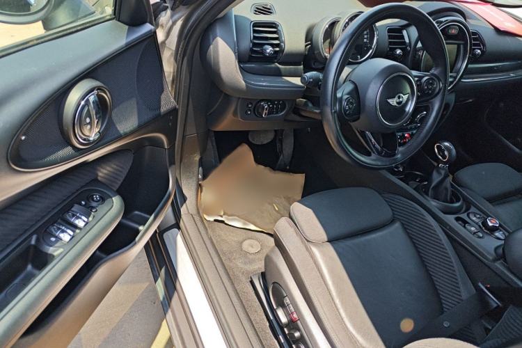 Used MINI Clubman 2016 Revised 1.5T COOPER Interior 2
