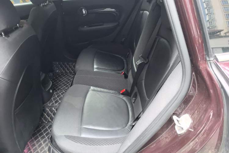 Used MINI Clubman 2016 1.5T COOPER Interior 4