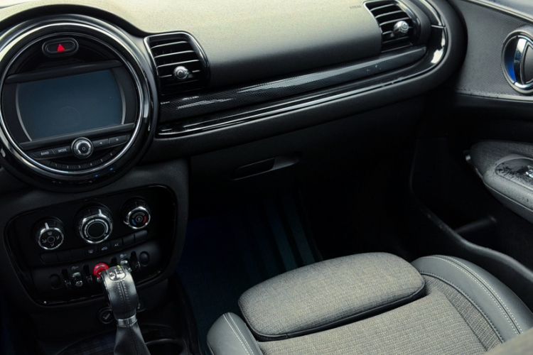 Used MINI Clubman 2016 1.5T COOPER Interior 5