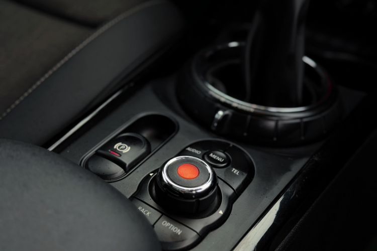 Used MINI Clubman 2016 1.5T COOPER Interior 9