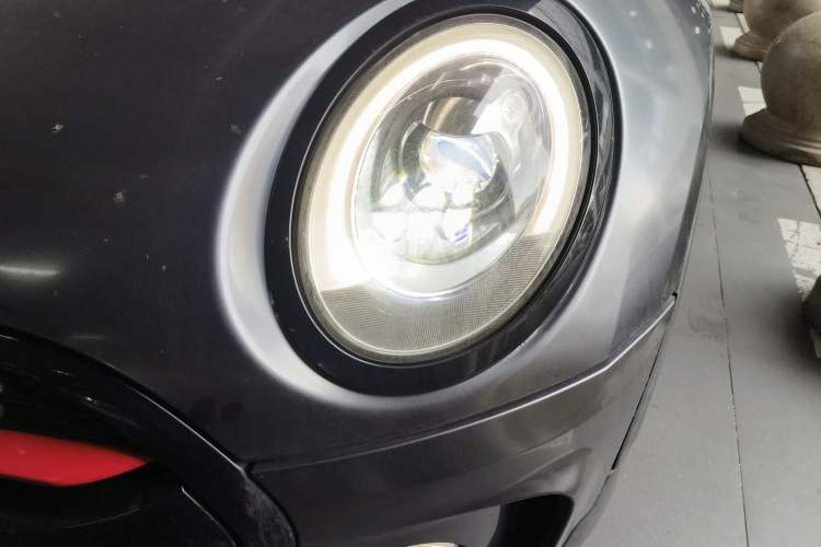 Used MINI Clubman 2016 2.0T COOPER S Geek Edition Left Front Headlight