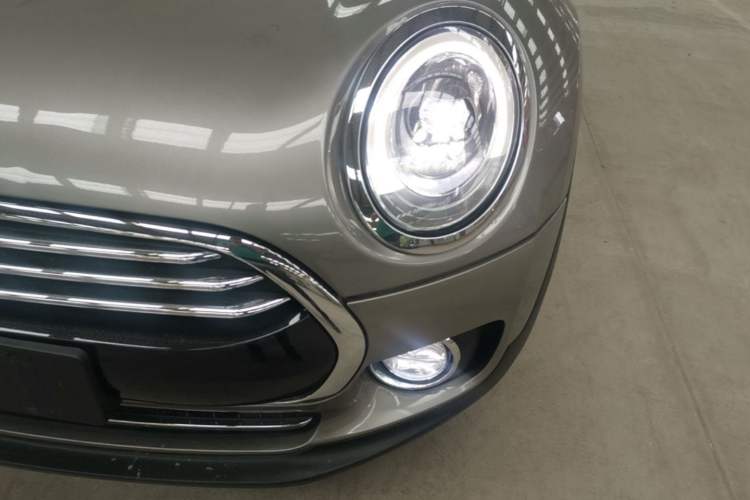 Used MINI Clubman 2016 Revised Version 1.5T COOPER Connoisseur Edition Left Front Headlight