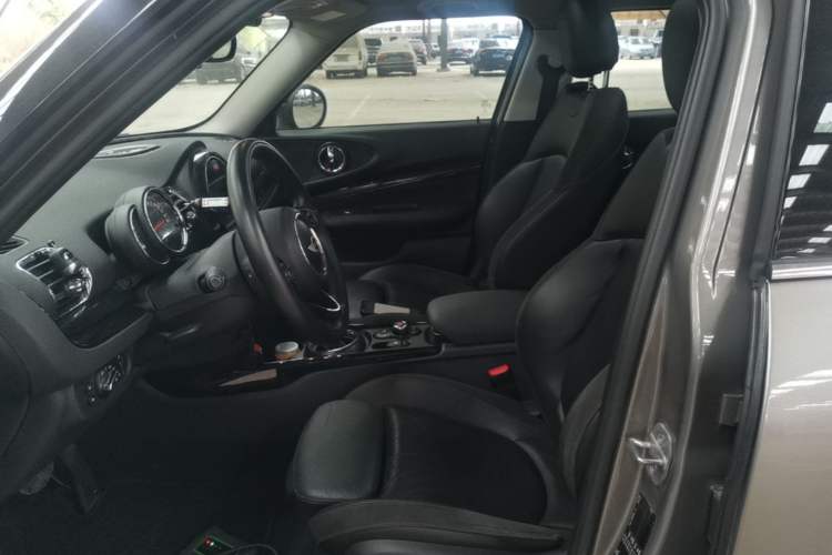 Used MINI Clubman 2016 Revised Version 1.5T COOPER Connoisseur Edition Left Front Seat