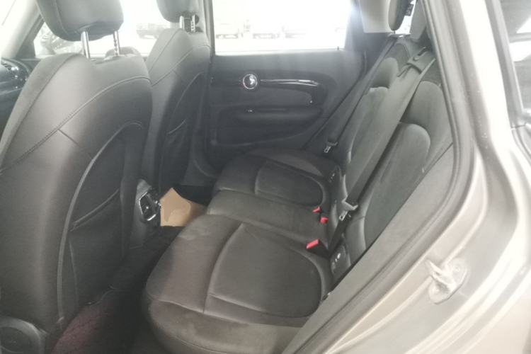 Used MINI Clubman 2016 Revised Version 1.5T COOPER Connoisseur Edition Left Rear Seat