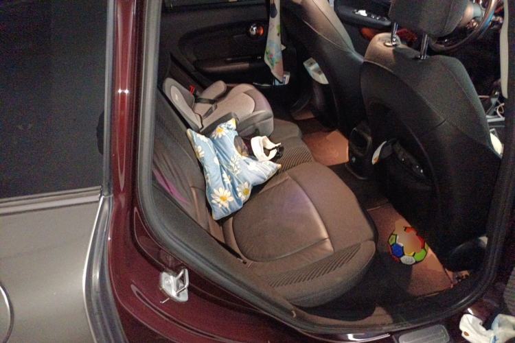 Used MINI Clubman 2016 Revised 1.5T COOPER Left Rear Seat