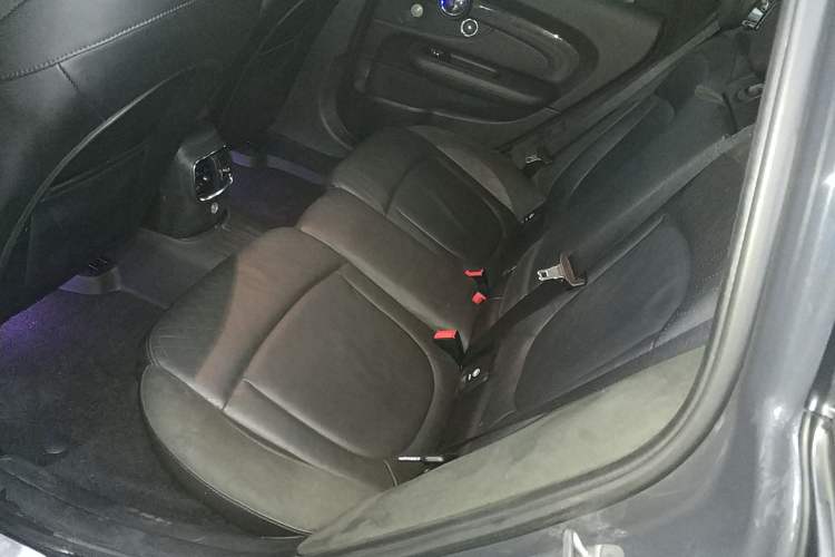 Used MINI Clubman 2016 Revised Version 2.0T COOPER S Geek Edition Left Rear Seat