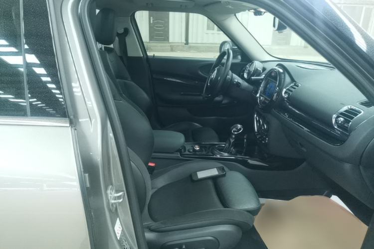 Used MINI Clubman 2016 Revised Version 1.5T COOPER Connoisseur Edition Right Front Seat